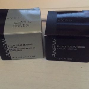Anew Platinum Day and Night Cream Set